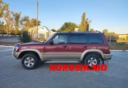 Nissan Patrol (2000 г.) 🚙